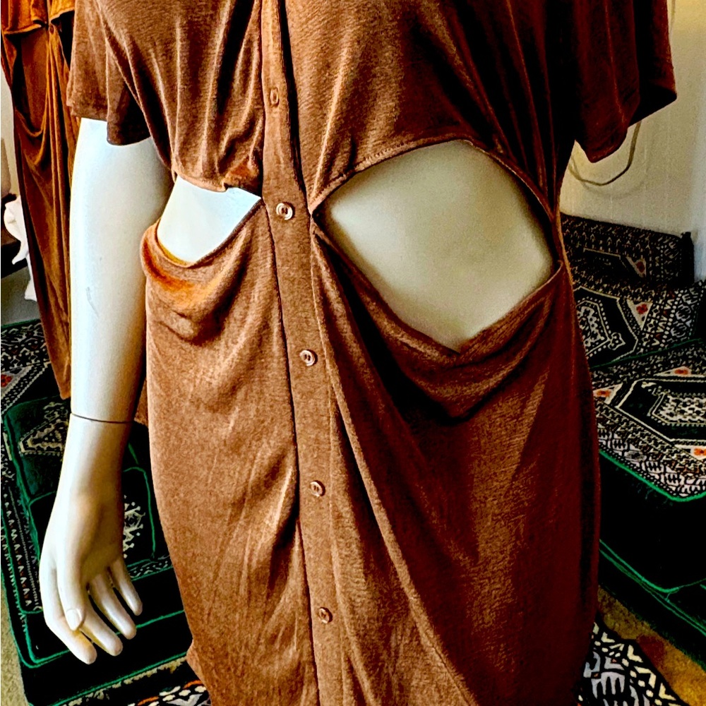 NWT Rue21: Rust Cut-Out Button-Up Dress - Picture 9 of 16